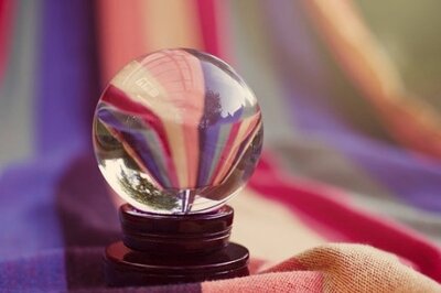 forecasting EHR software ROI - crystal ball