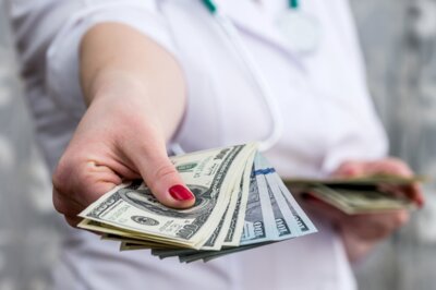 EHR cost benefit analysis - money